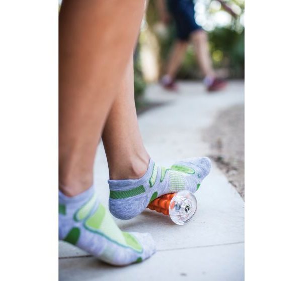 Alternative view of TriggerPoint NANO® Foot Roller